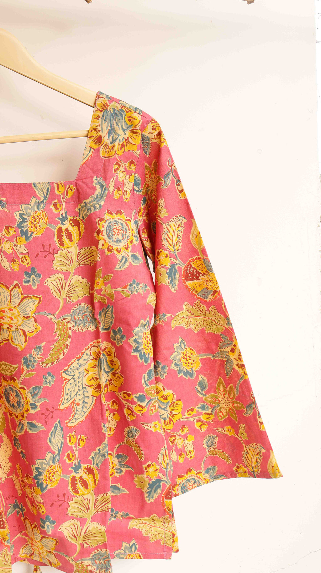 Coral Bloom Kurti