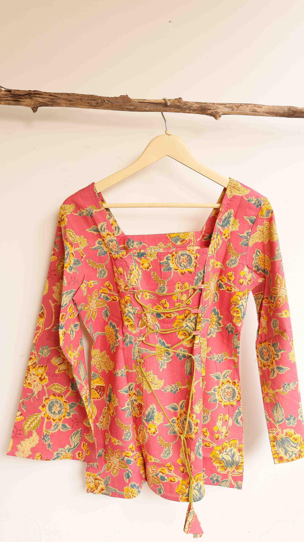 Coral Bloom Kurti