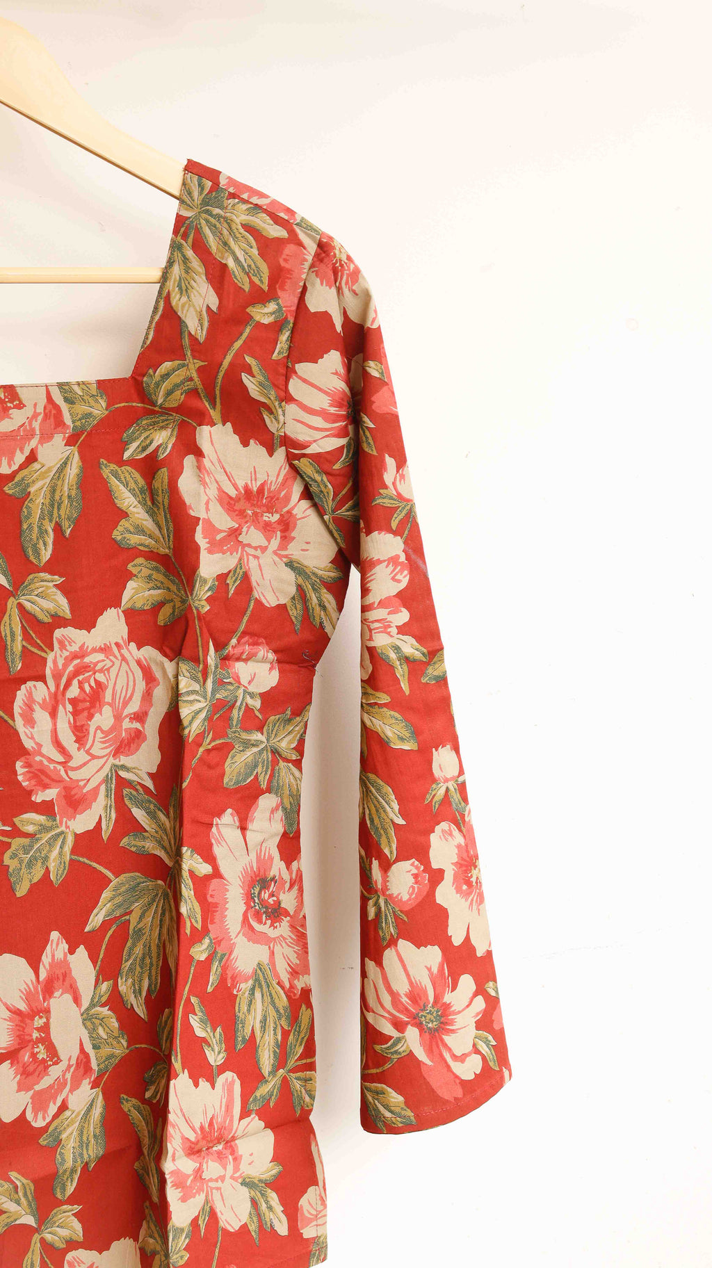 Bloom & Bow Kurti