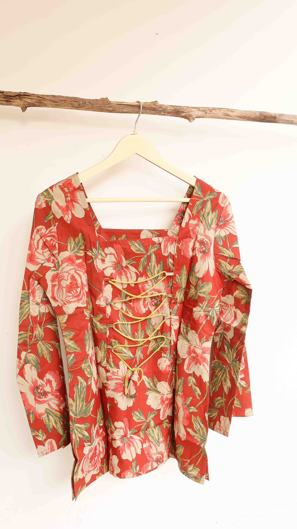 Bloom & Bow Kurti