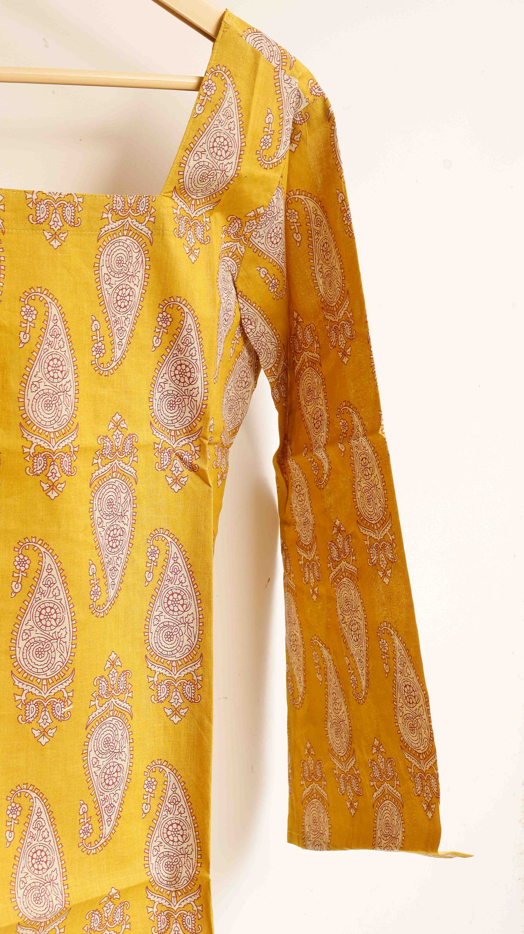 Sunlit Paisley Kurti